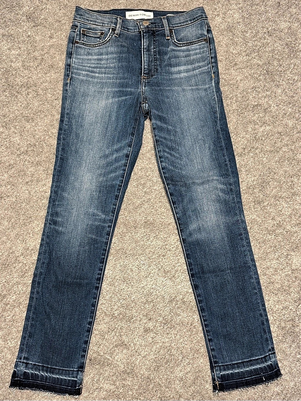 Denim Forum The Nico Mid Rise Skinny Crop Jeans in Blue